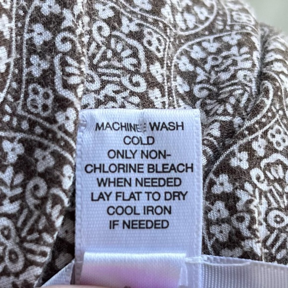 •LOFT• Medallion Print Babydoll Knit Top - Size Large - Picture 7 of 8